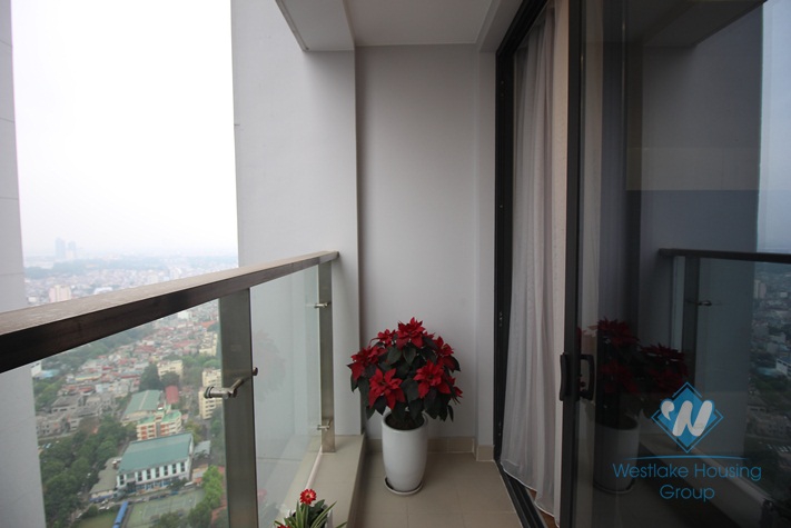 Luxury one bedroom apartment for rent in Vinhome Metrpolis, Ba Dinh district, Ha Noi